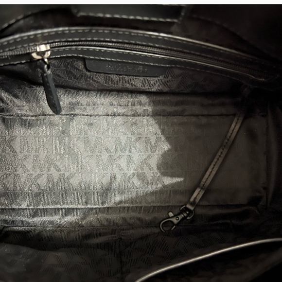 Michael Kors shoulder bag - Picture 4 of 5